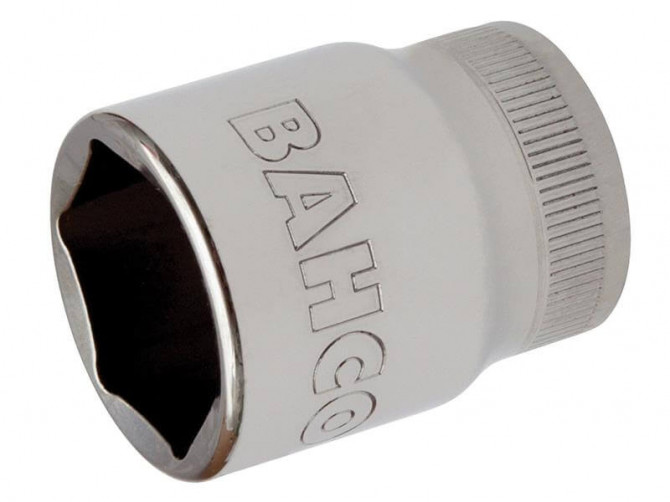 Standart lokma, 1/2" kare şaft. Altıgen profil, metrik ölçü
